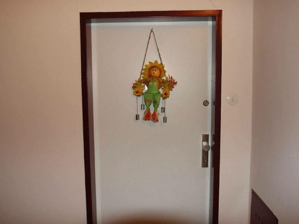 Apartment Mariahilf - 4Rooms4You Vienna Exterior photo